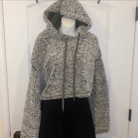 Comfy midriff Hoodie - Picture 1 of 2